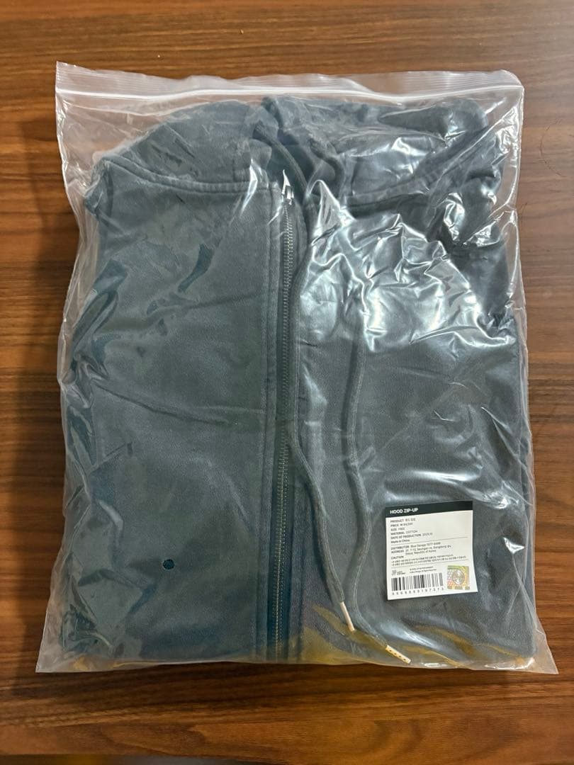 TWICE 10ve universe パーカー フードジップ　ポップアップ