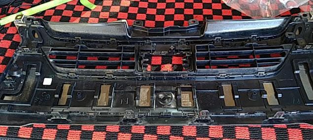 HIACE ハイエース H200系 スモークメッキ 純正フロントグリル