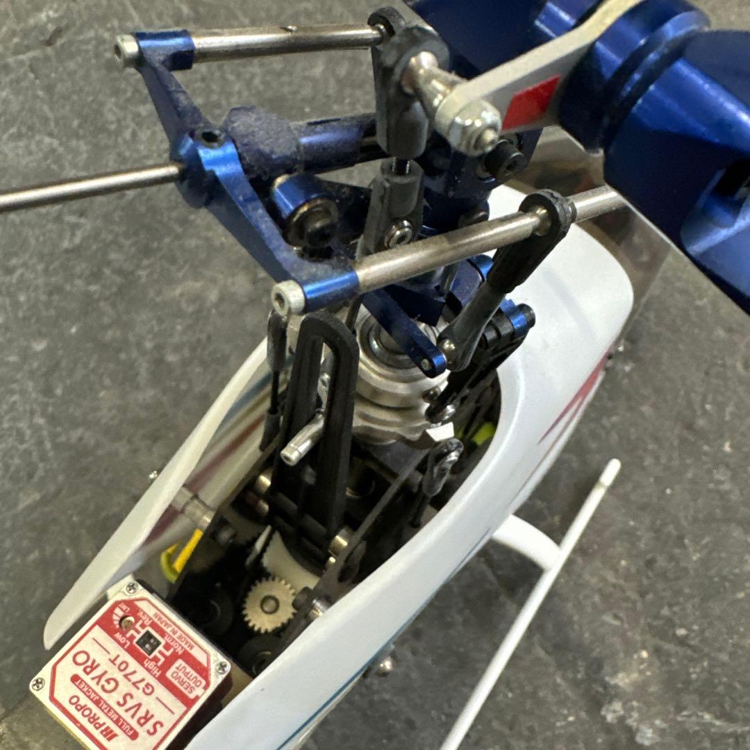 中型ラジコンヘリコプター ブラシレスモーター搭載
