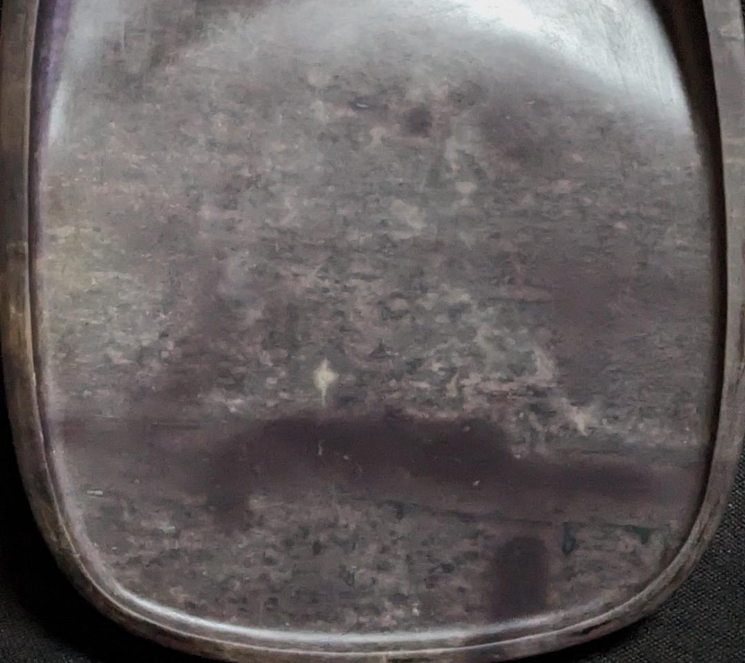 【端渓硯】◆蕉葉白・胭脂暈・雨滴青花・魚脳凍・金線の美石◆唐木天地蓋◆約十吋楕硯