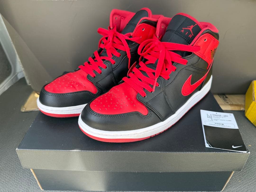 エア ジョーダン1 MID 赤黒　美品