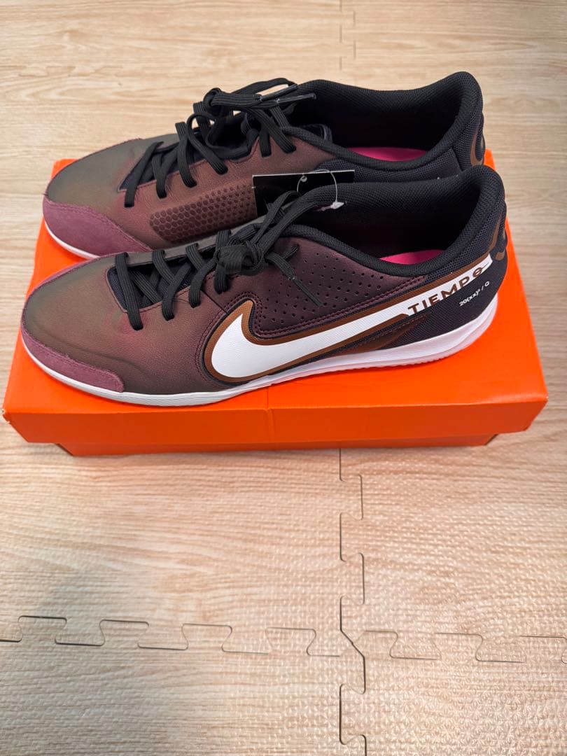 Nike Tiempo Legend 9フットサルシューズ ACADEMY IC