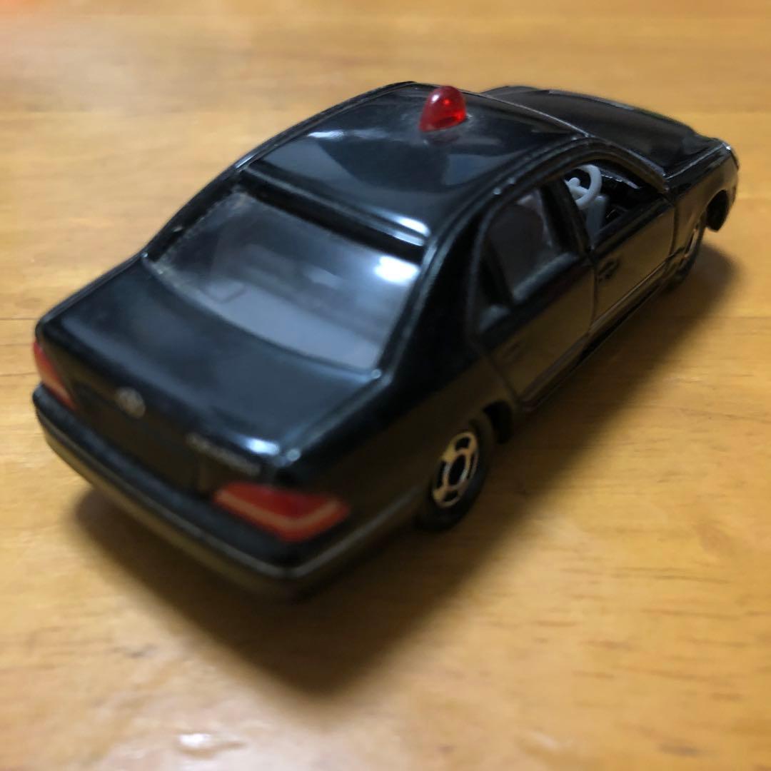 機動隊　警察 右翼　ランドクルーザー　パジェロ　ハイエース　セルシオ警護車