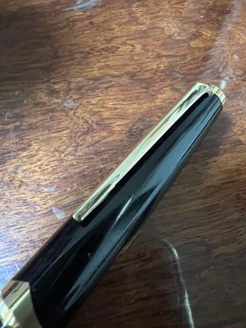 モンブラン 万年筆 黒 750ゴールド美品