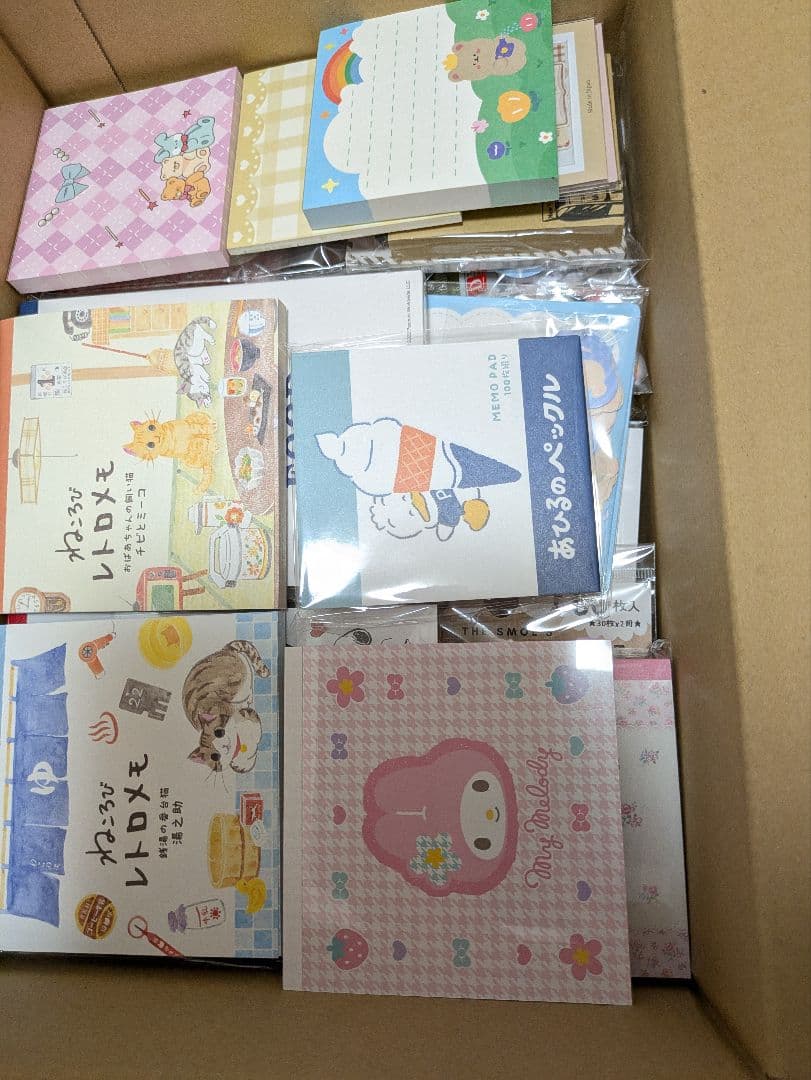 メモ帳　シール大量ぼっくすB　８０サイズ