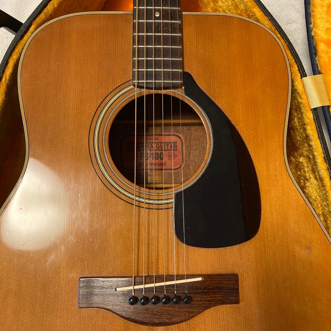 最初期赤ラベルYamaha F-180 アコースティックギター