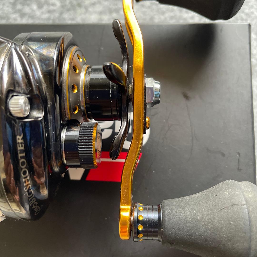 アブガルシアベイト/ ビッグシューターコンパクト。ギア比8.0:1《美品中古》