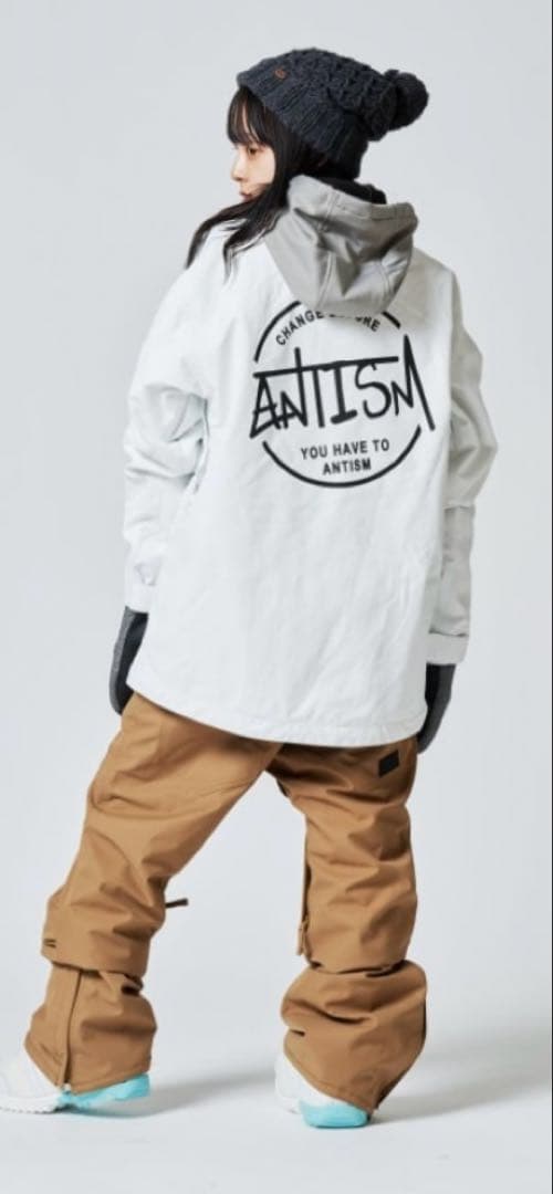 ANTISM スノーボードジャケット 女性用 ホワイト