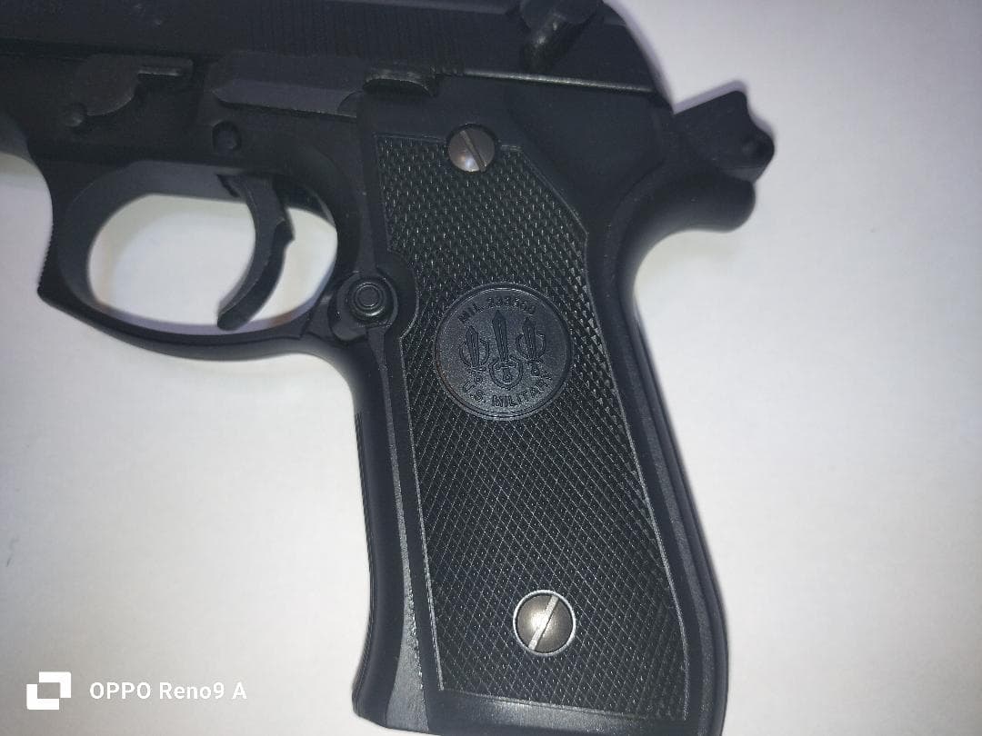 【Mベレッタ92F ガスガン】説明書、メンテナンスキット、シリコン・ガスボンベ込