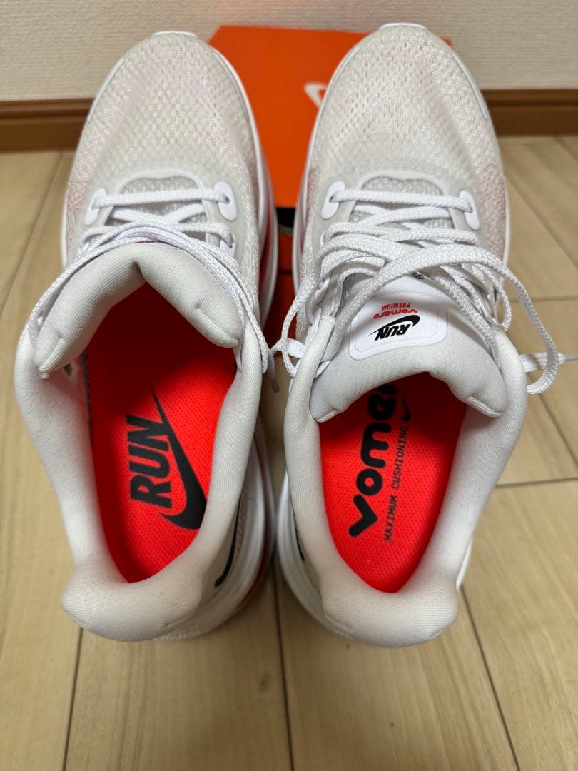 ナイキ ボメロプレミアム 26cm