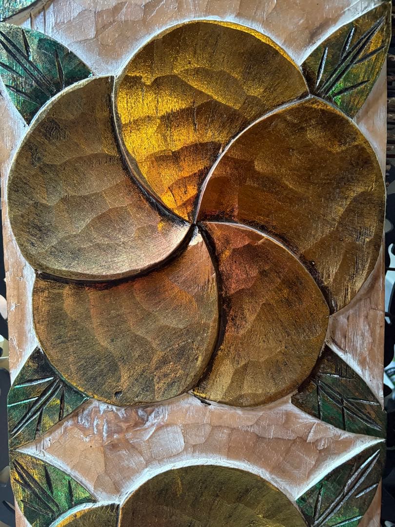 【値下げ中】プルメリア　ウッドレリーフ　バリ　ハワイ　壁掛け　インテリア