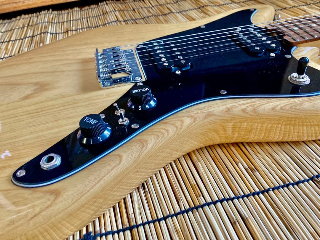 ☆最終値下　☆美品珍品☆杢目奇麗Grassroots製ジャズマスターに新機能搭載