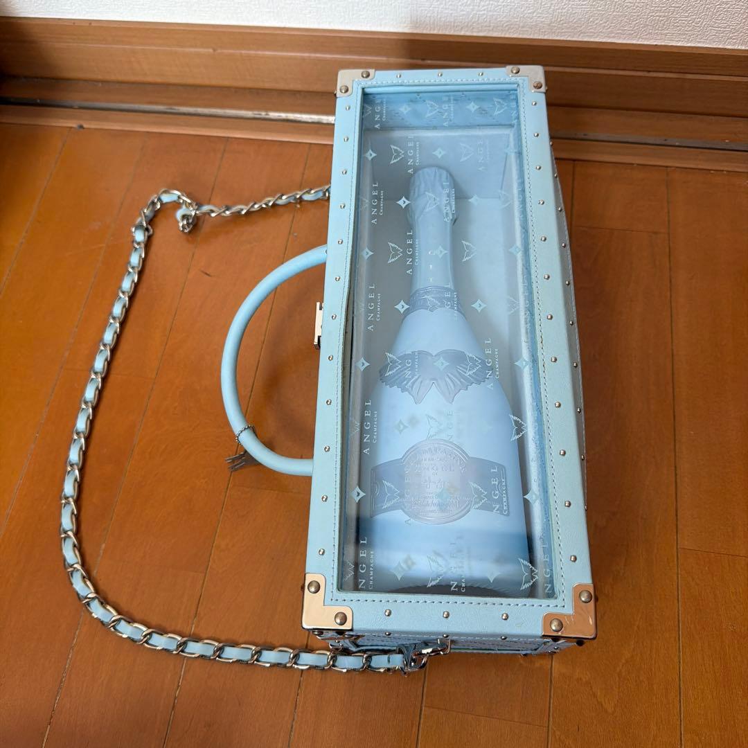 エンジェル　シャンパン　ドゥミセック　ブルー