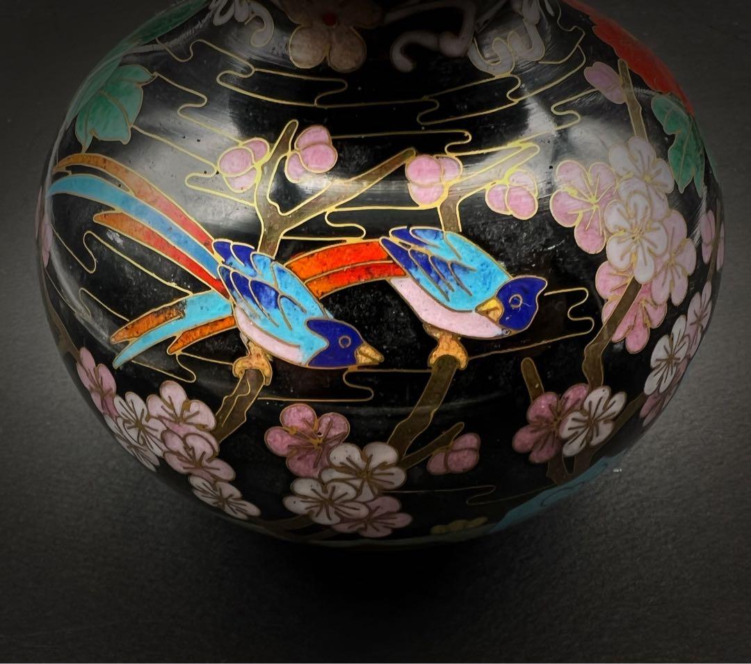 中國美術 古玩 景泰蓝 七宝焼　黒地花鳥蝶々紋様瓢箪　花器 京法造