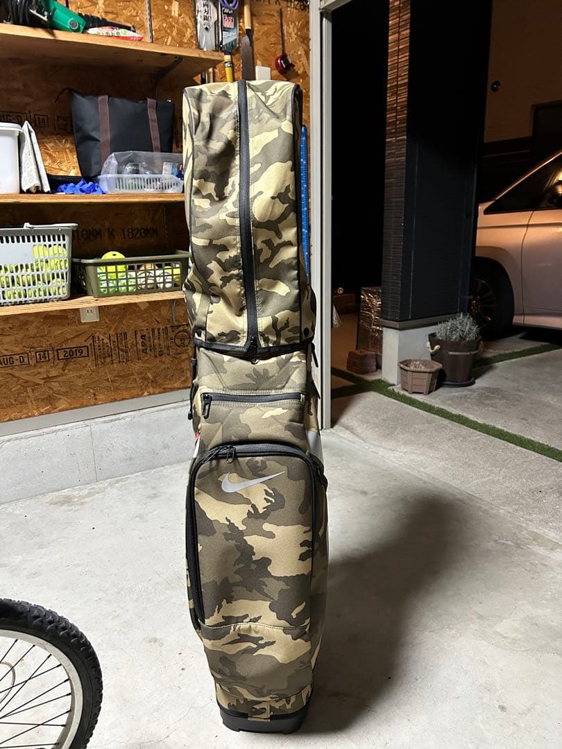 ナイキ　キャディーバッグ　カモフラージュ　希少品