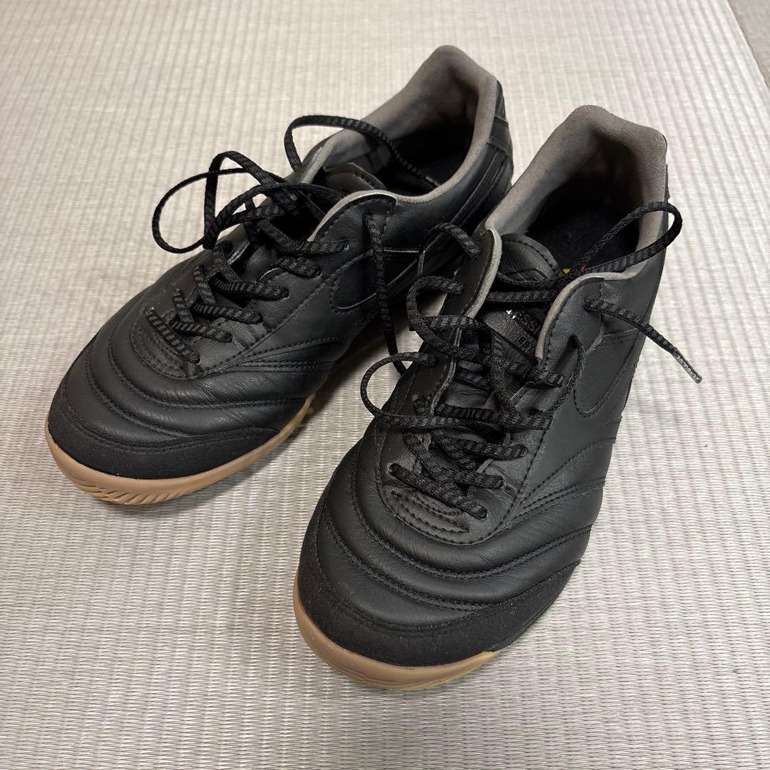 MORELIA SALA ELITE インドア　24.5 最終価格予定