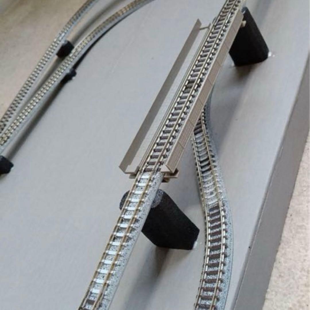 トミックスのミニカーブレール使用のベース付きレイアウト