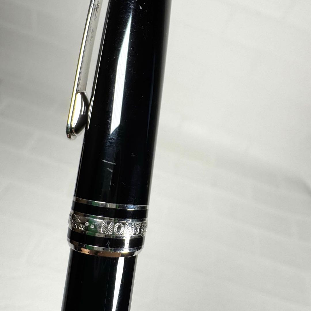 MONTBLANC モンブランボールペンリフィル（替芯）付・箱・説明書・ケース付