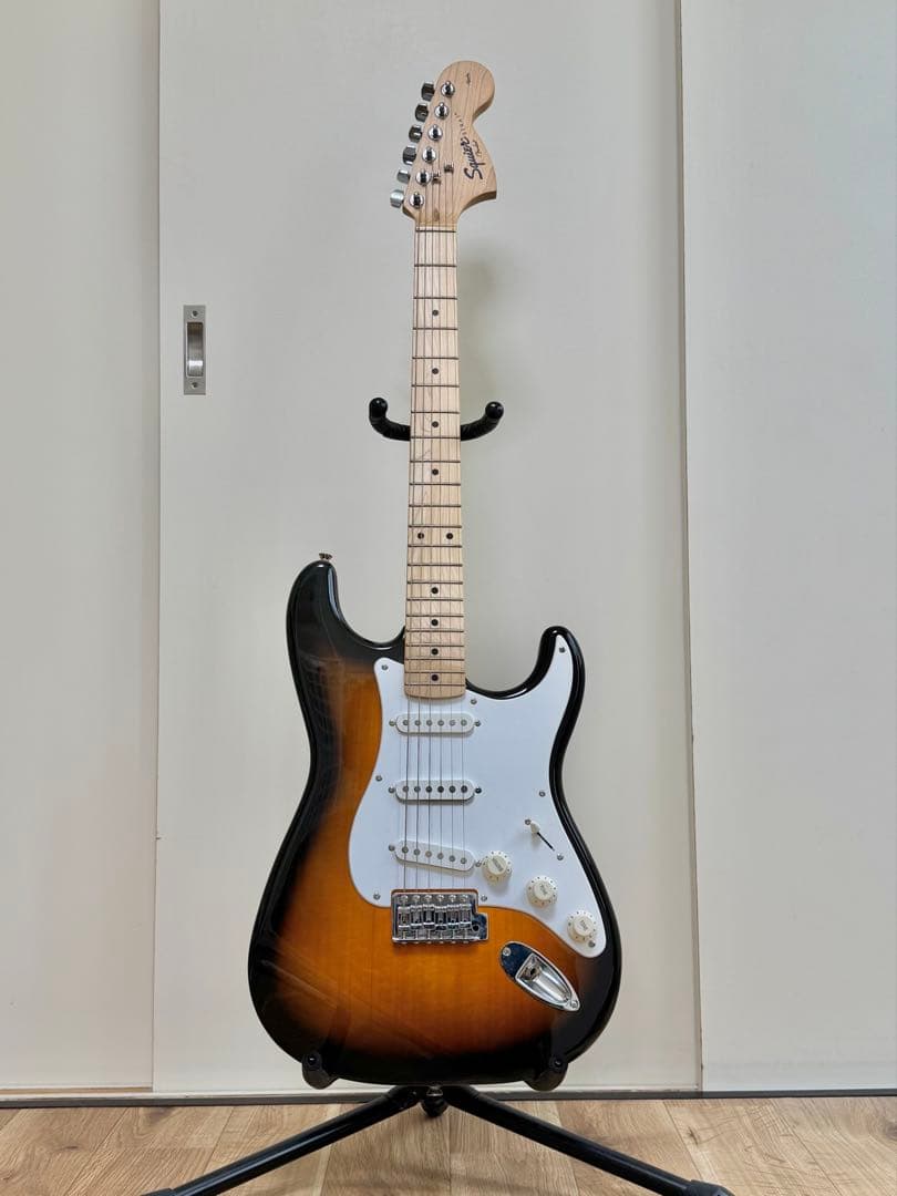 Squier スクワイヤー Affinity Stratocaster ストラト