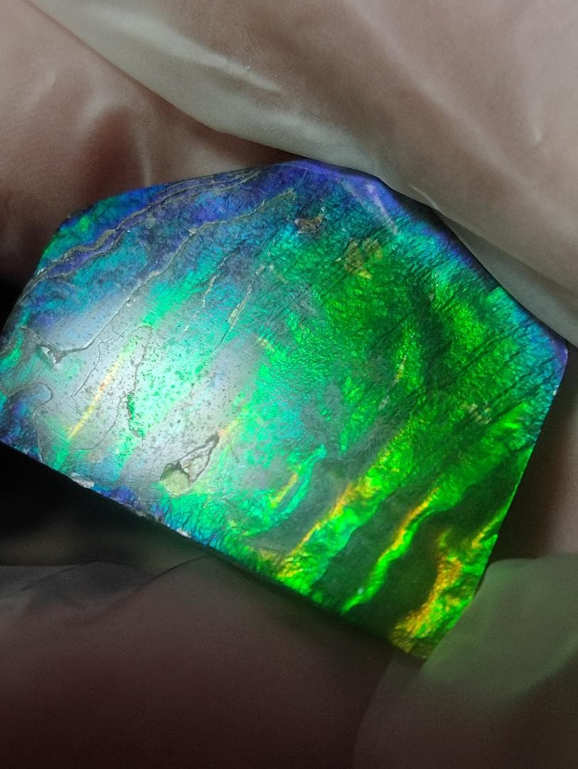 アンモライト　ルース　24-1418 32000