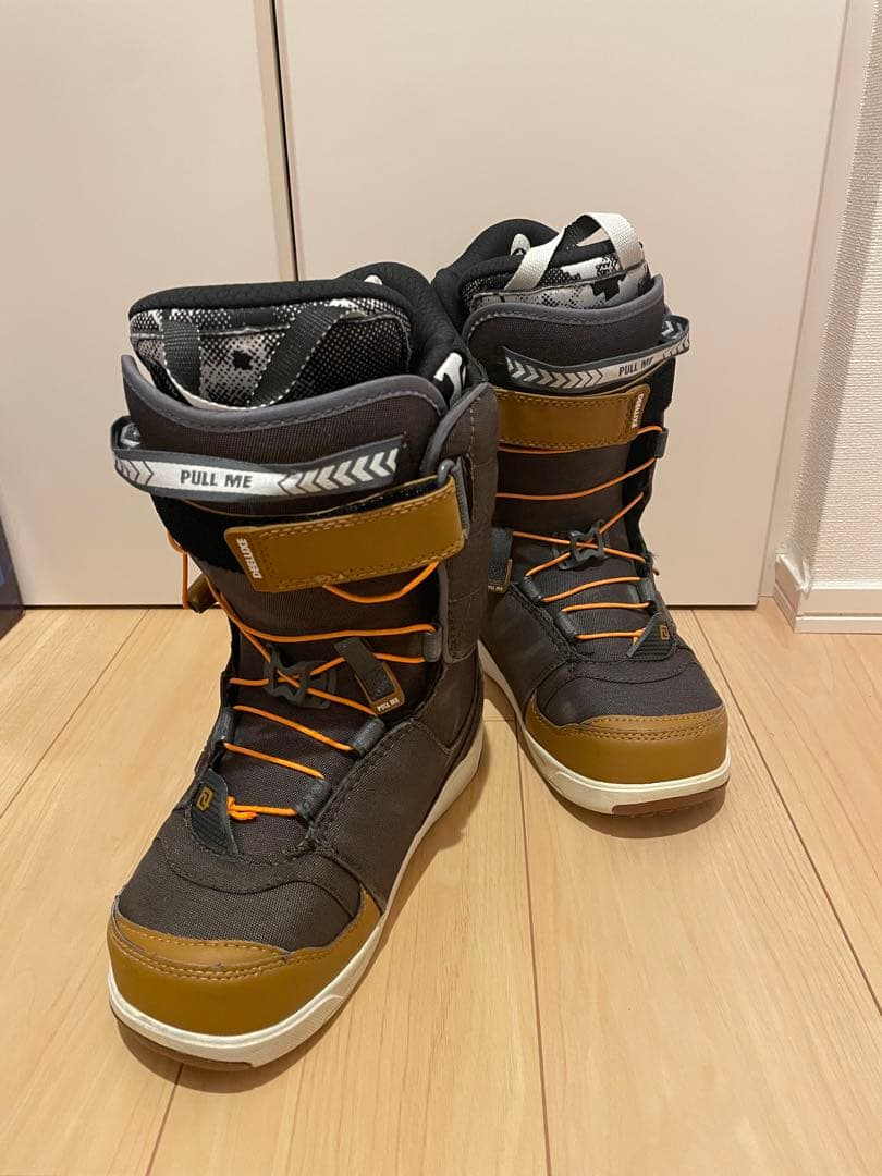 DEELUXE RAY スノーボードブーツ 女性用 USW 4.5