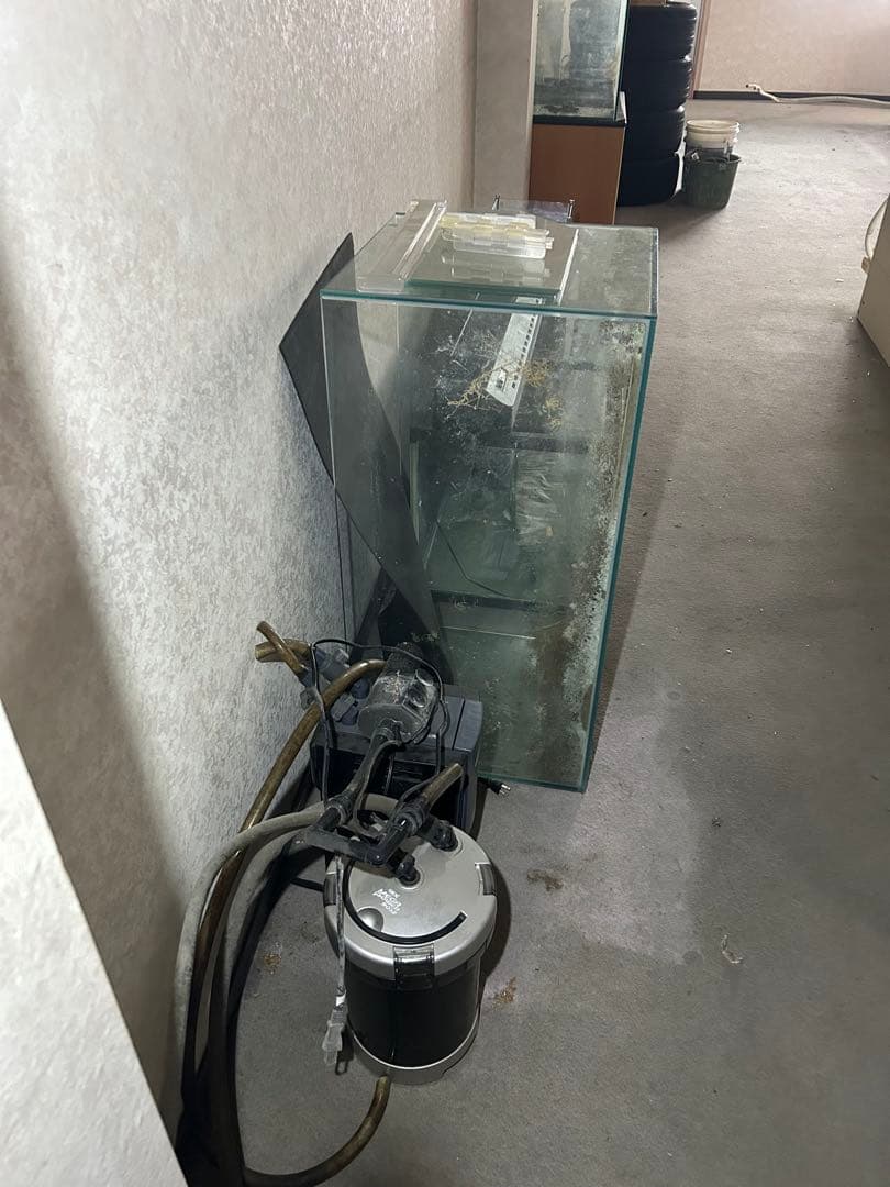 水槽用木製棚と小型水槽セット。シュリンプ育成用