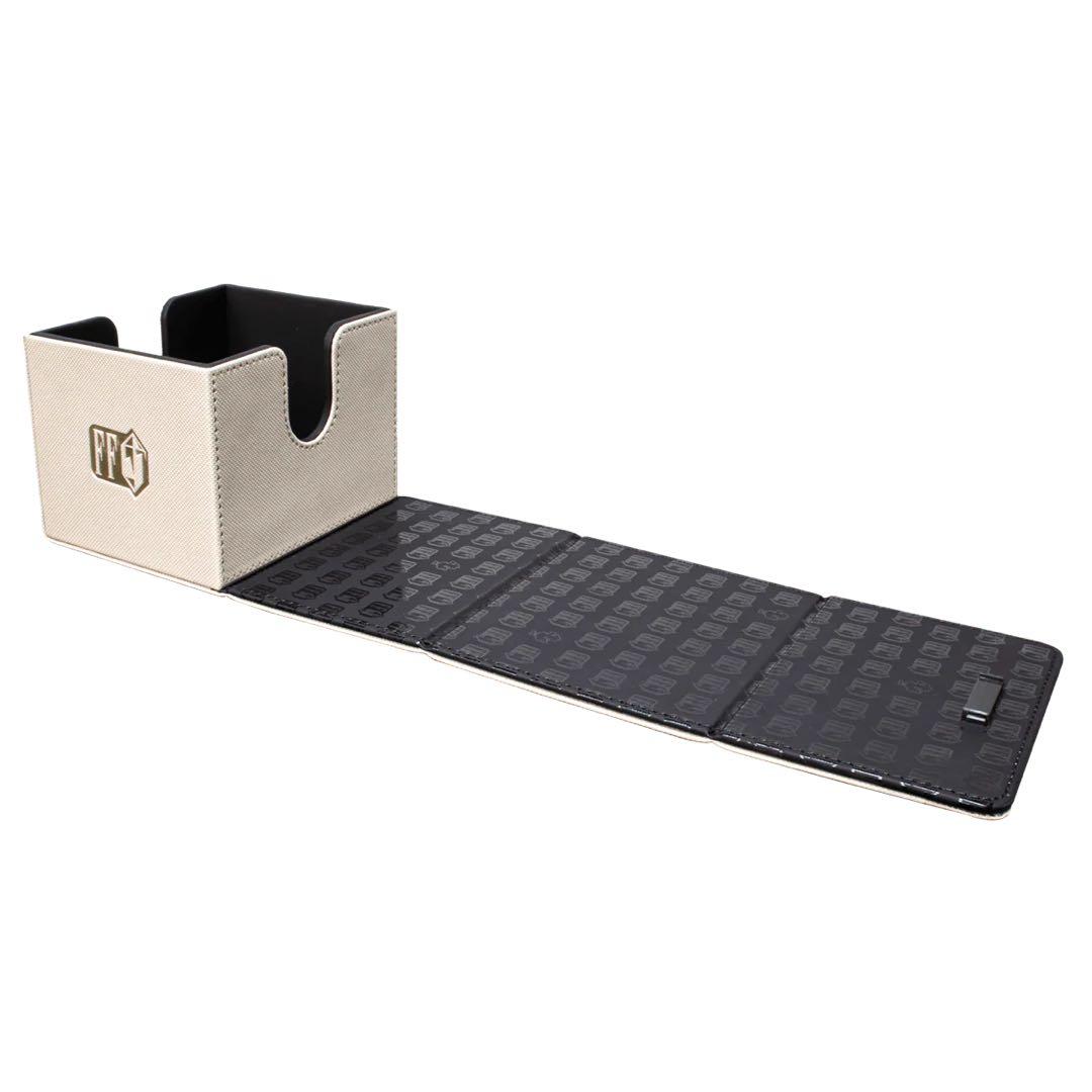 ウルトラプロ　クラウド　セフィロス　デッキケース　MTG FFコラボ未開封未使用