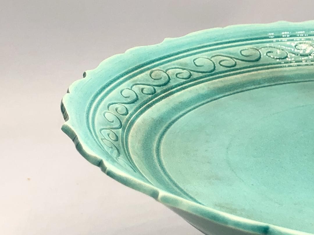 【 粟生屋東洸 作　定窯輪花縁皿 】　中村東洸　加陽庵