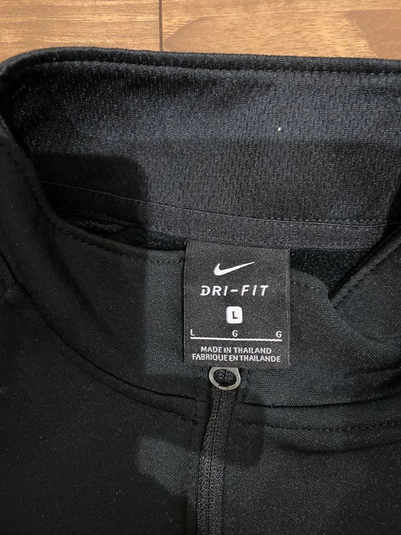 サンフレッチェ広島　鹿島アントラーズ　浦和レッズ移動着　非売品モデル