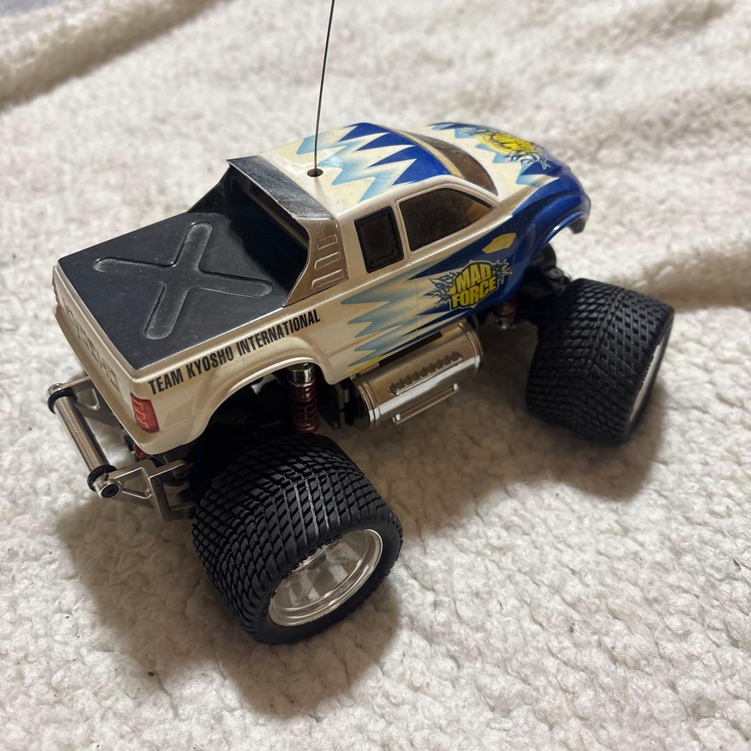 s*b様 KYOSHO マッドフォース　ボディのみ