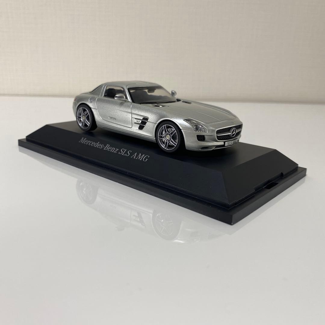 ミニカー 1/43 Mercedes-Benz SLS AMG /Schuco