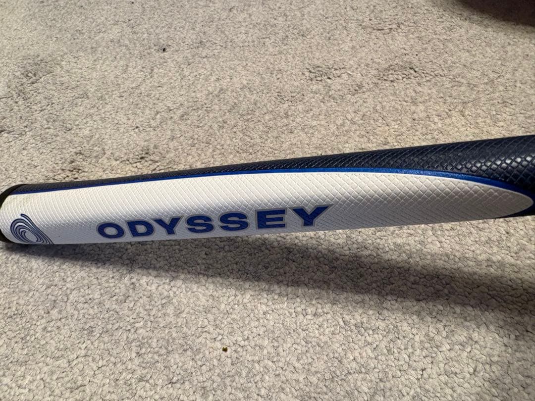 ODYSSEY AI-ONE パター　Rossie 34インチ