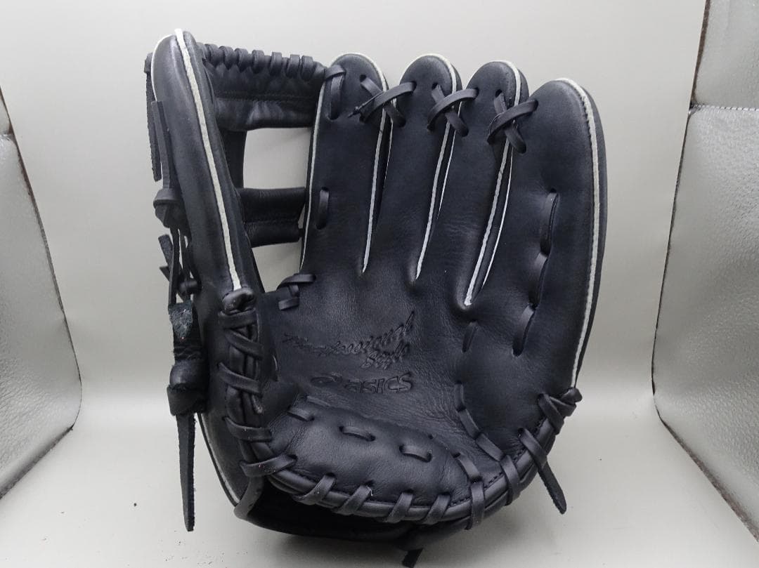 【最終値】アシックス大人用軟式グラブ　内野手　新品未使用　ASICS