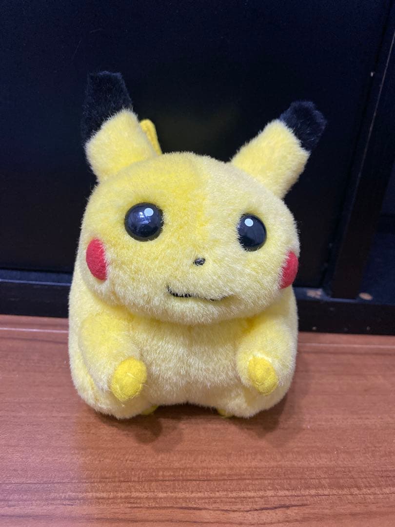 希少　ピカチュウ　初期　初代　ぬいぐるみ　tomy