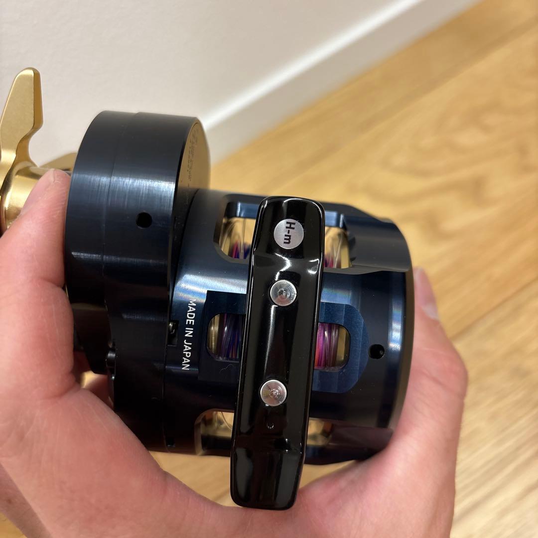 DAIWA 22SALTIGA 15H リール