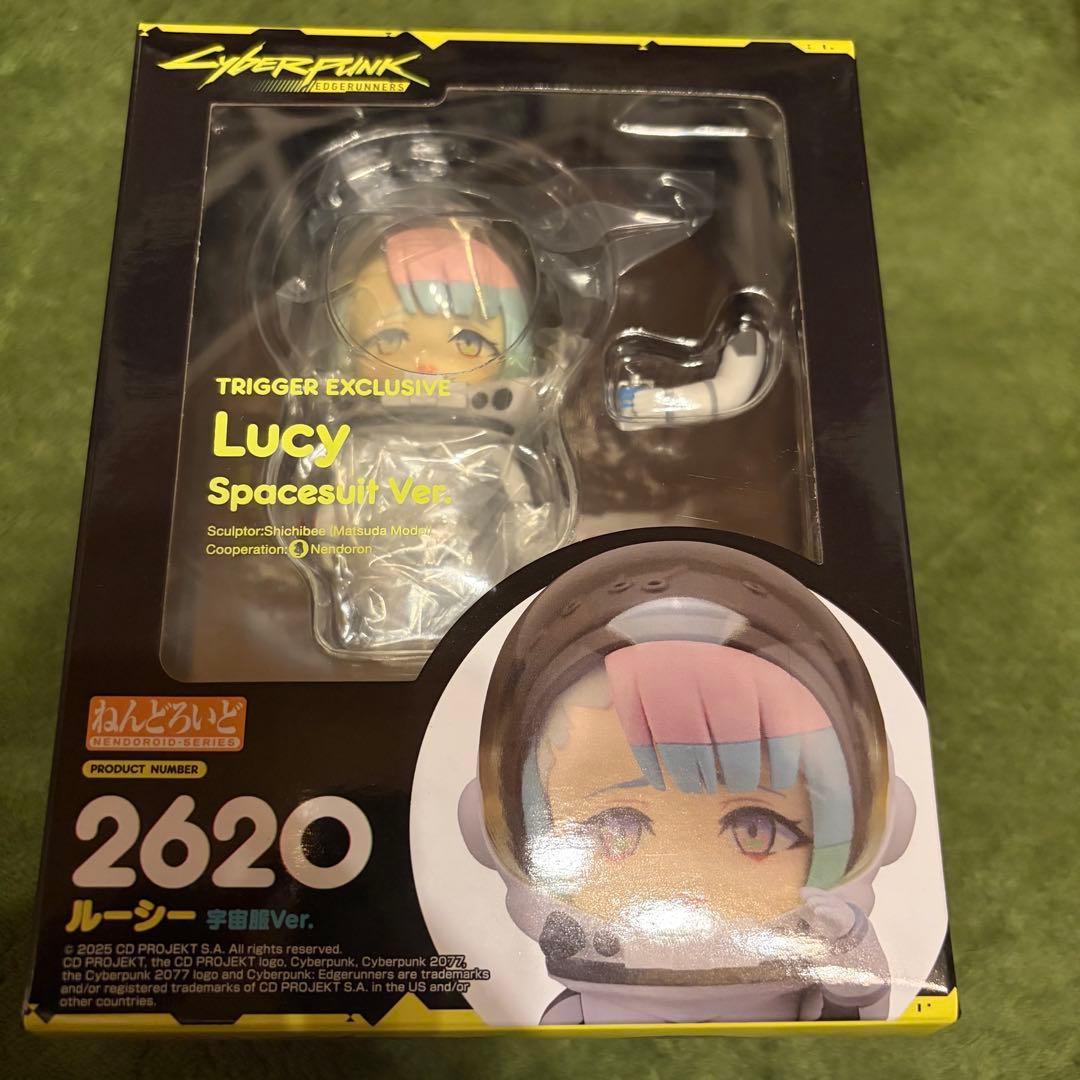 ねんどろいど　ルーシー　(宇宙服Ver.)のみ