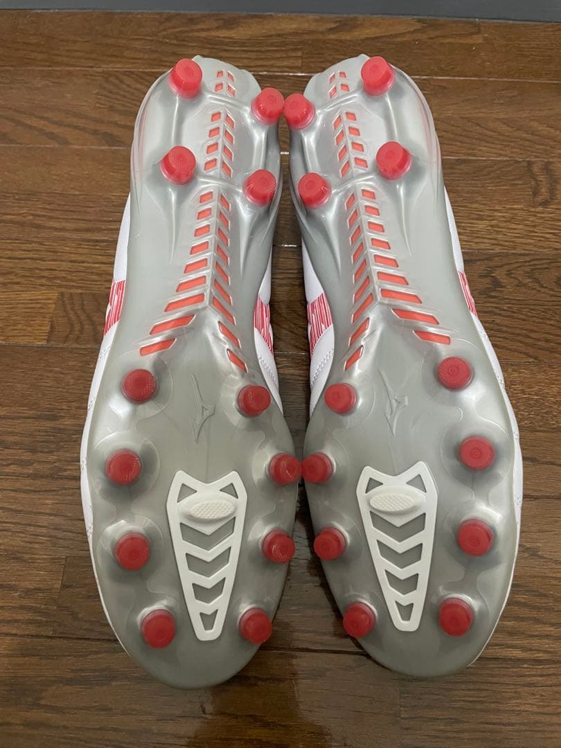 サッカースパイク モナルシーダNEO3 P1GA242260 28.0cm