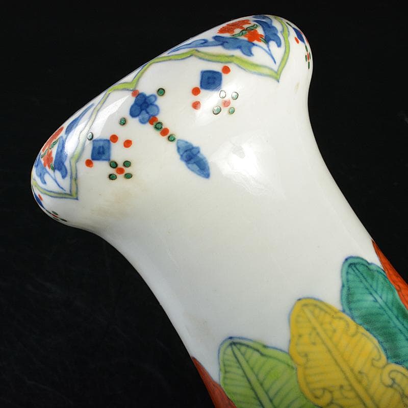 中国　大明成化年製　五彩　蓮池水鳥文瓶　V　R7087B