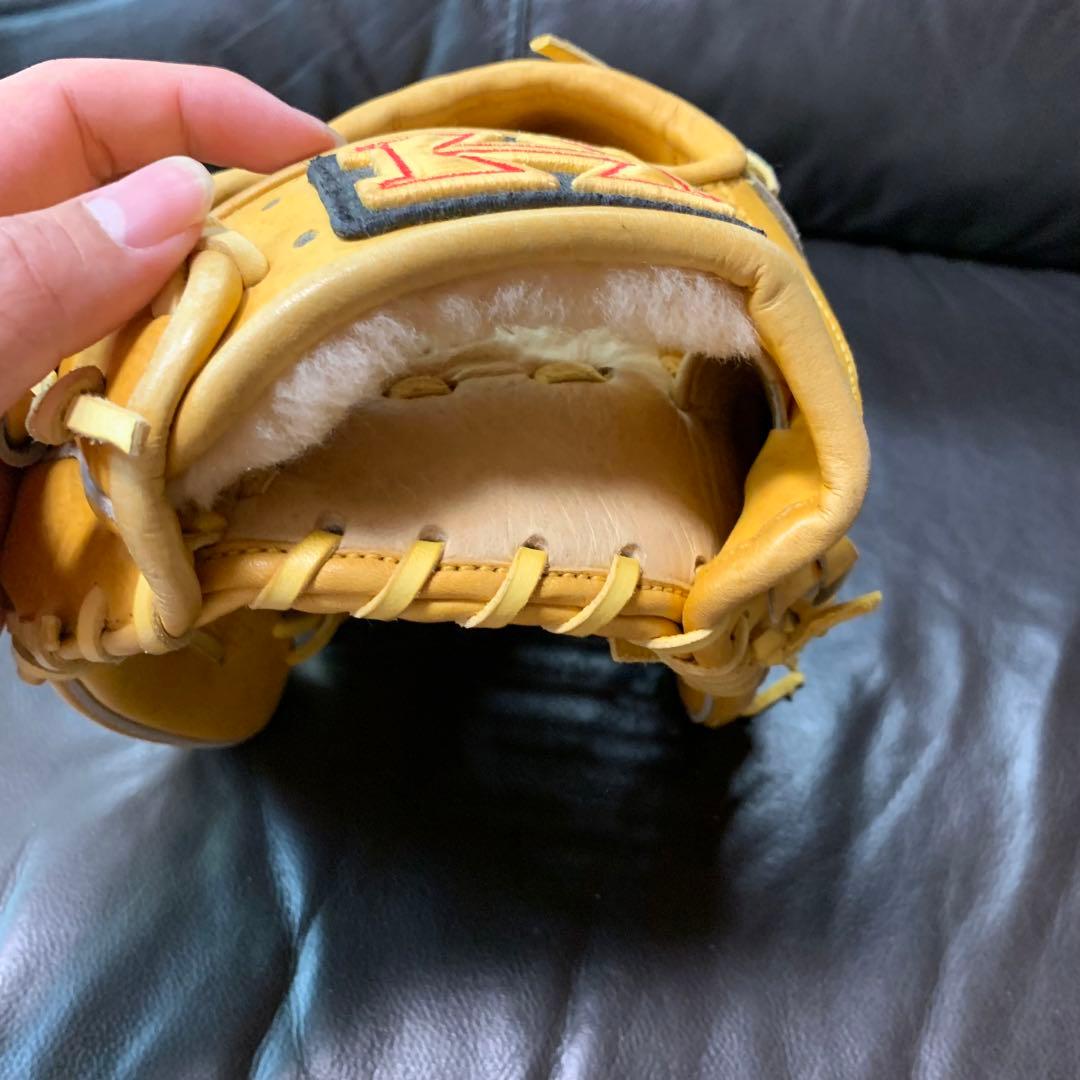 ハイゴールド　硬式内野手用グローブ