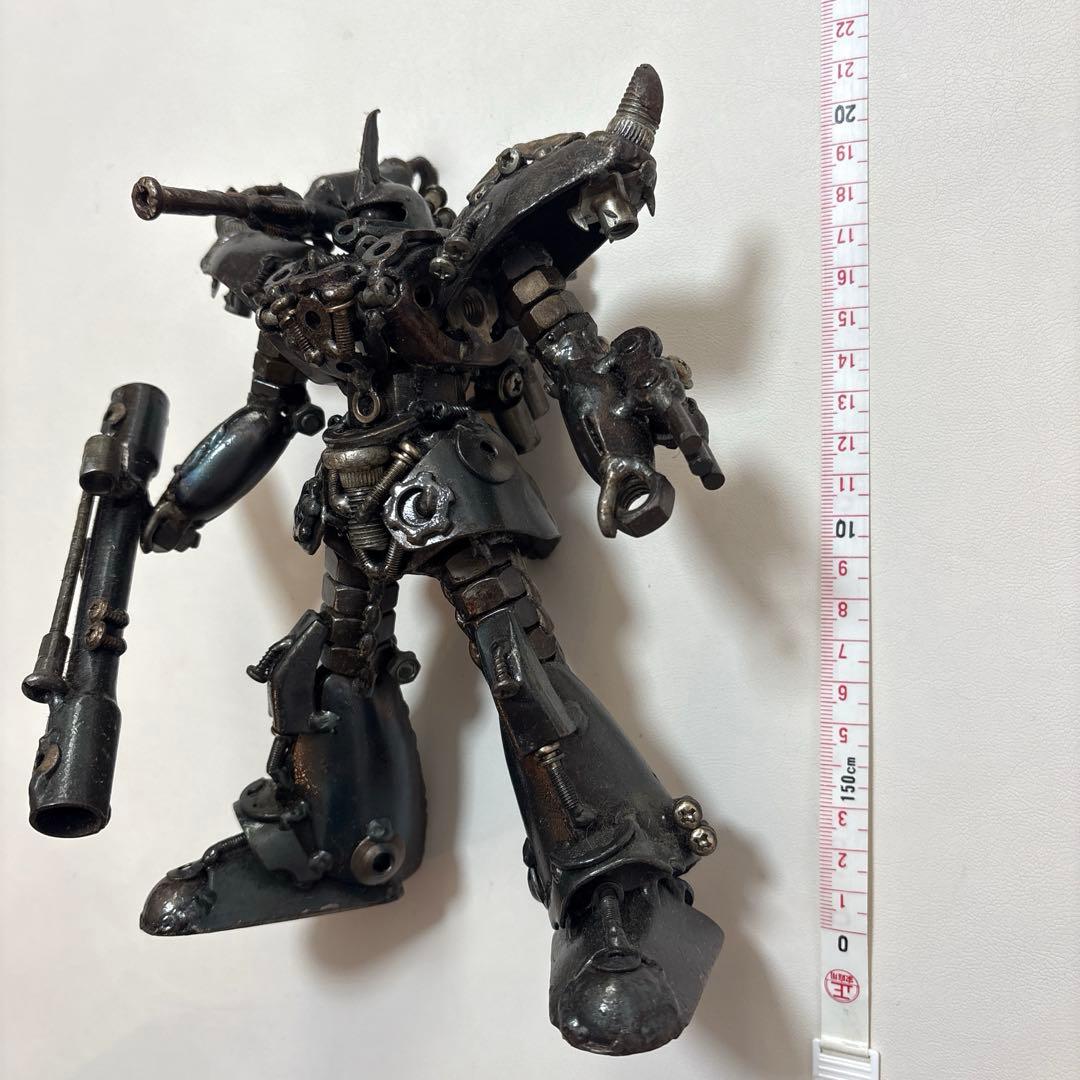 が*ん様 メタルアート　鉄屑アート　スクラップアート　グフカスタム風 フィギュア