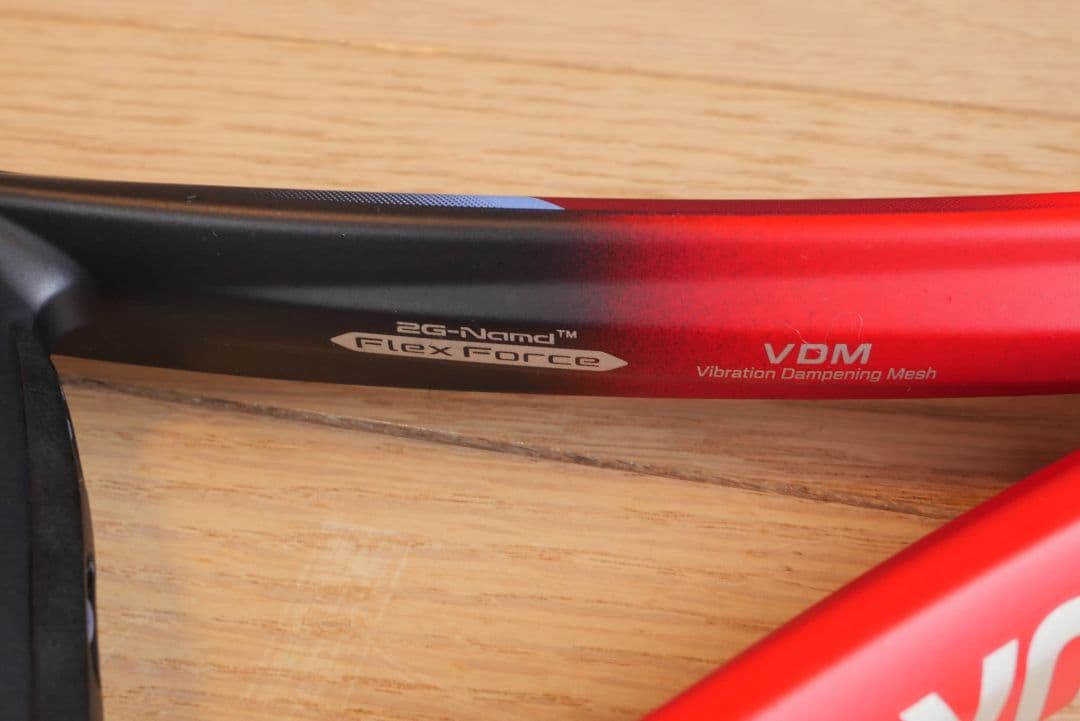 YONEX Vコア100 G2 2023