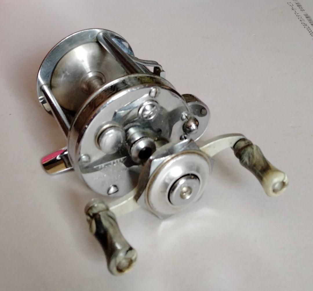 フルーガー アクロン Akron No.1895