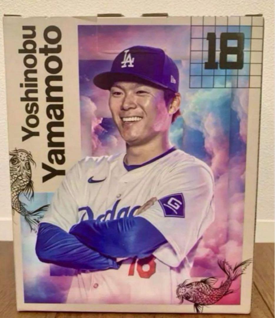 山本由伸　ボブルヘッド　2024 来場者限定　スタジアム配布　新品