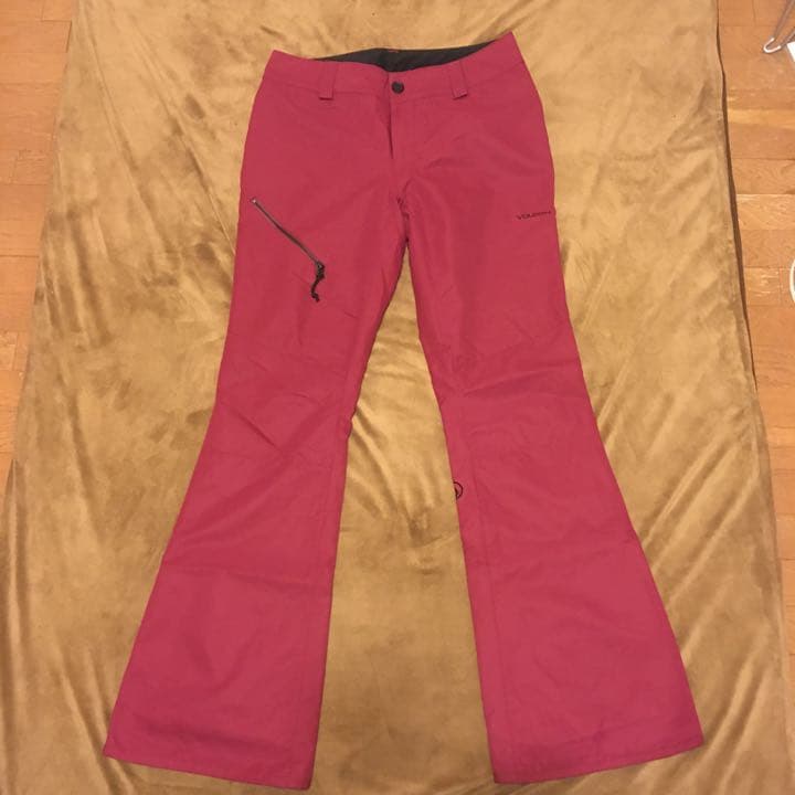 大幅値下げ！volcomウエア上下