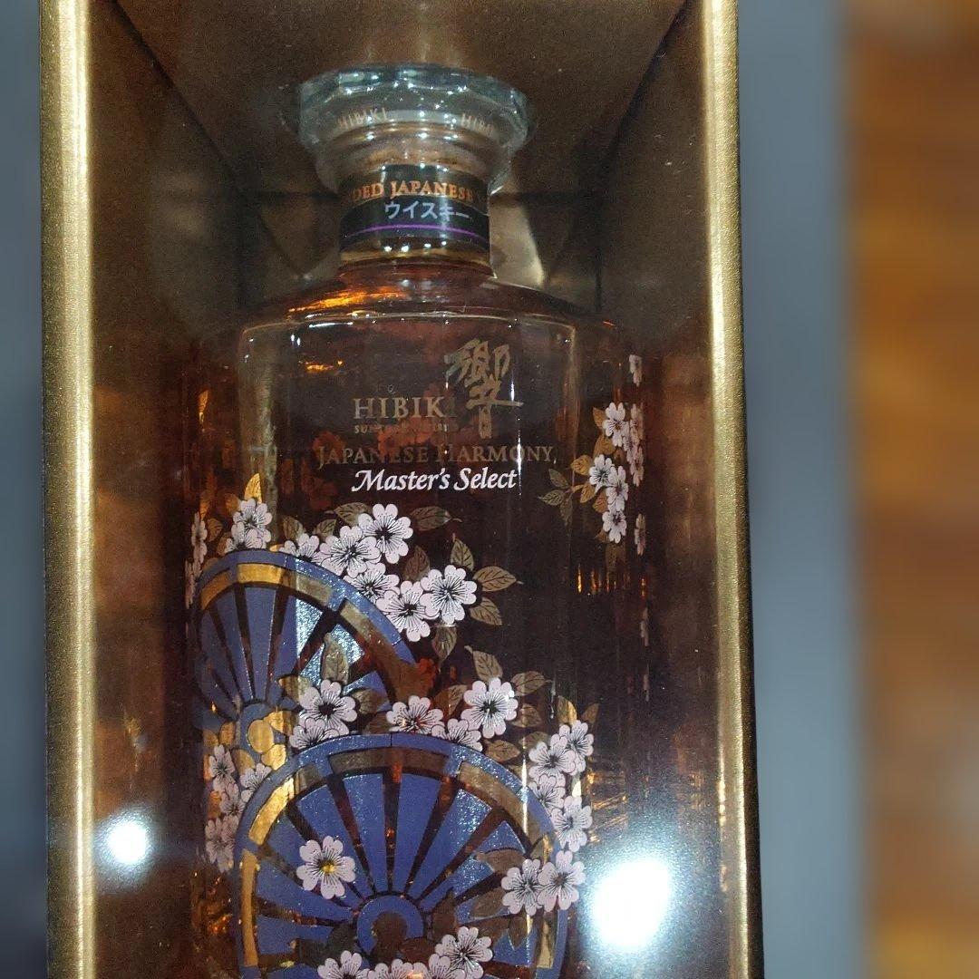 ★新品未開封★ サントリー　響　マスターズセレクト700ml 意匠ボトル箱付き