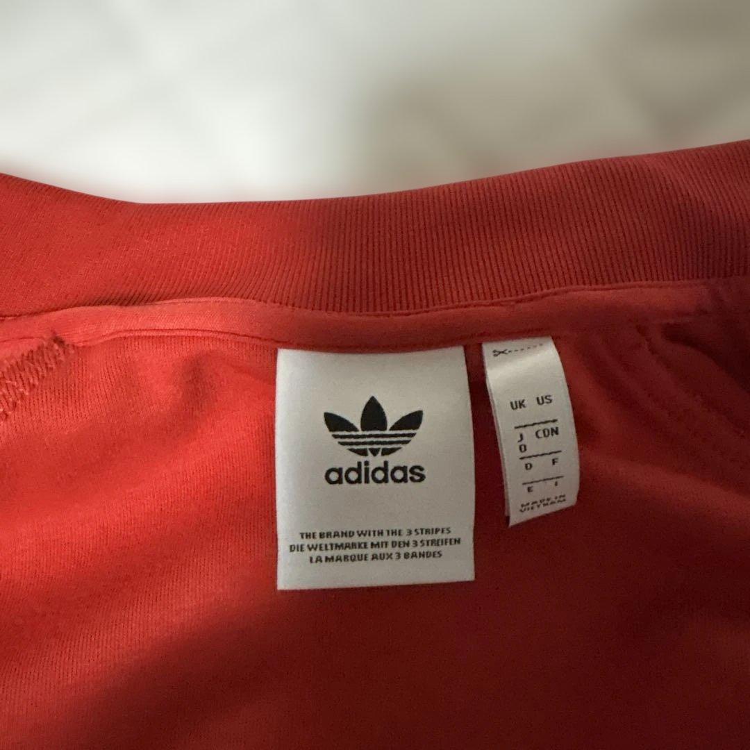 adidas トラックジャケット　レッド　サイズL