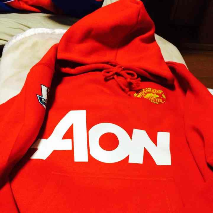 マンチェスターユナイテッド ファンペルシーパーカー