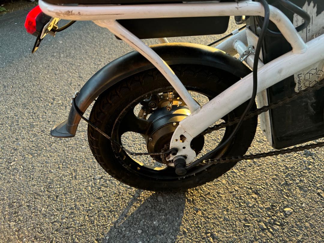 モペット　最高速度37km/h最高走行距離35km