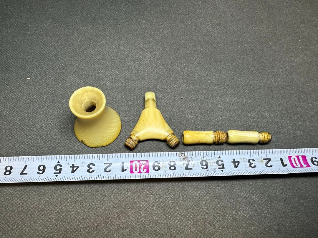 極上　戦前　聴診器　根付　天然素材　アンティーク　骨董　飾り物　細密細工　彫刻