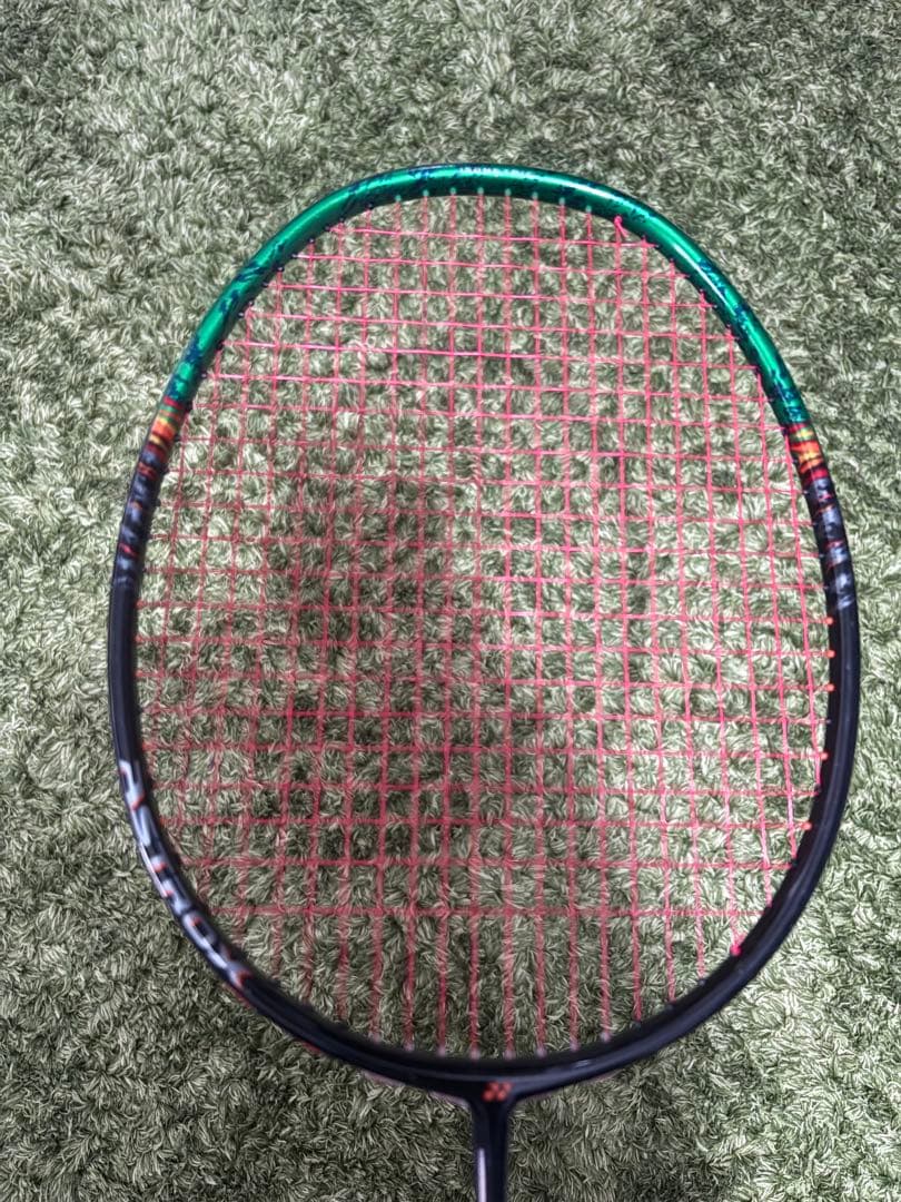 ヨネックスバドミントンラケットアストロクス99プロ